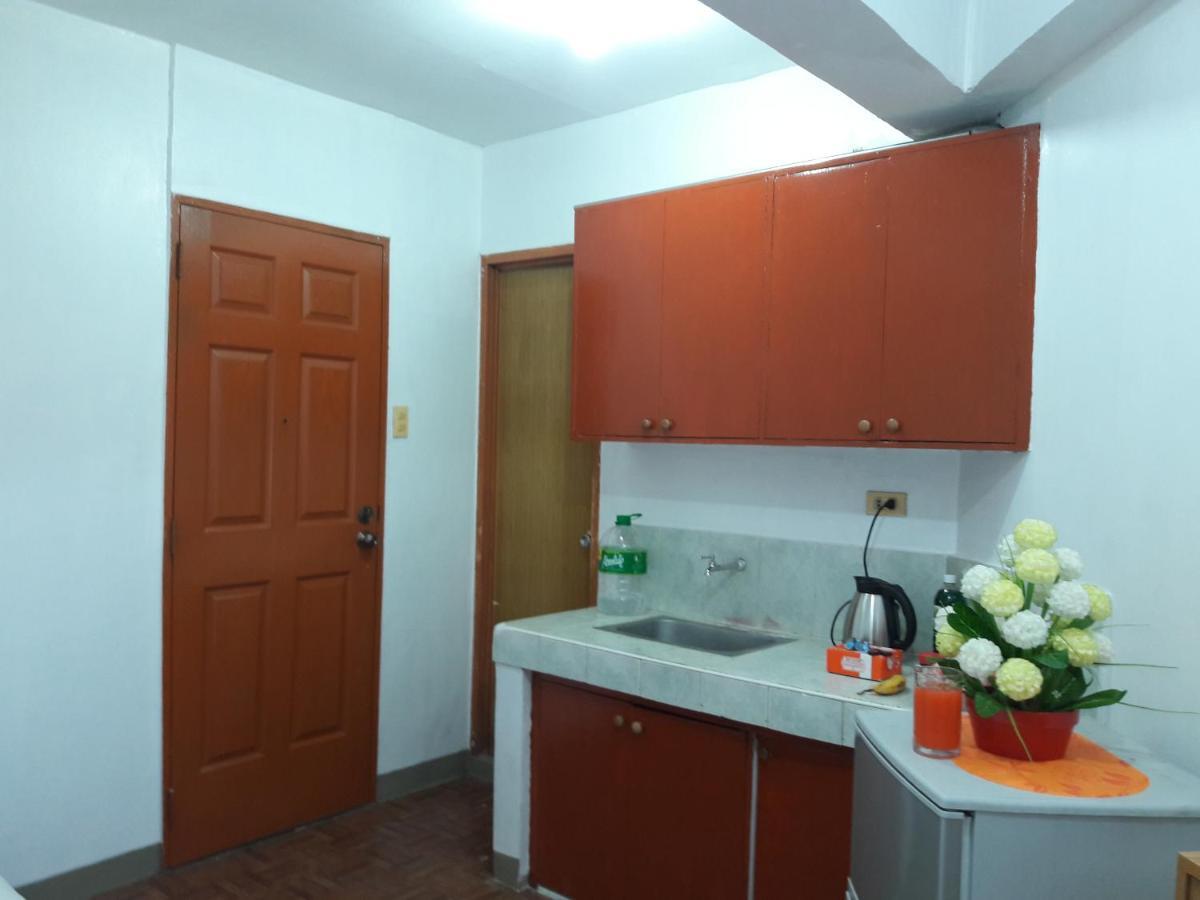 Ekonumi Rooms At Moonwalk Paranaque Paranaque City Exteriér fotografie
